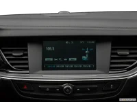 2019-Buick-Regal Sportback-stereo_12612_057_640x480.webp