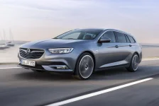 Opel Insignia-Grand Sports Tourer.webp