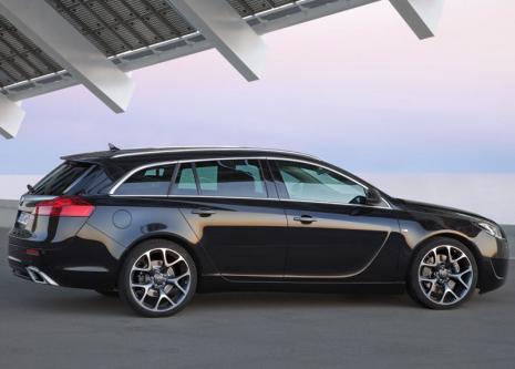 opel-insignia-opc-sports-tourer-5.jpg