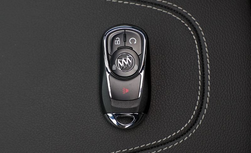 2018-buick-regal-gs-08-z-inline3-1525186675.jpg